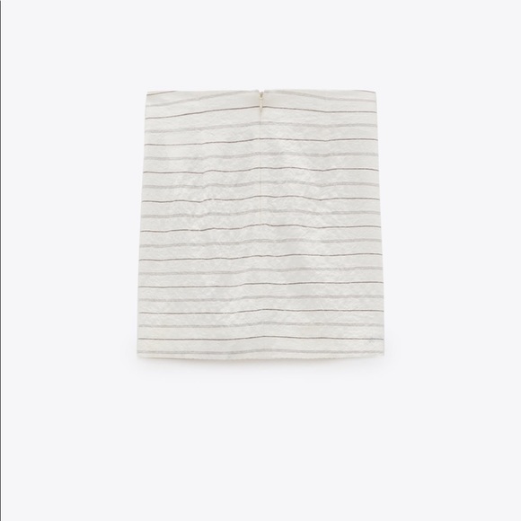 Zara high waisted short skirt. Ruching - Picture 7 of 8